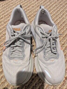 ✨MOVING SALE THIS WEEK ONLY✨ Hoka Bondi 8 Grey And Peach